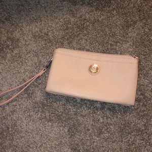 Tommy Hilfiger Clutch